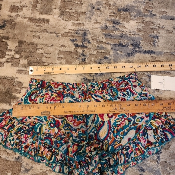 NWT Volcom Shorts Flowy Colorful Mulitcolored Size Small Stretch Waist Beachy - Picture 8 of 16